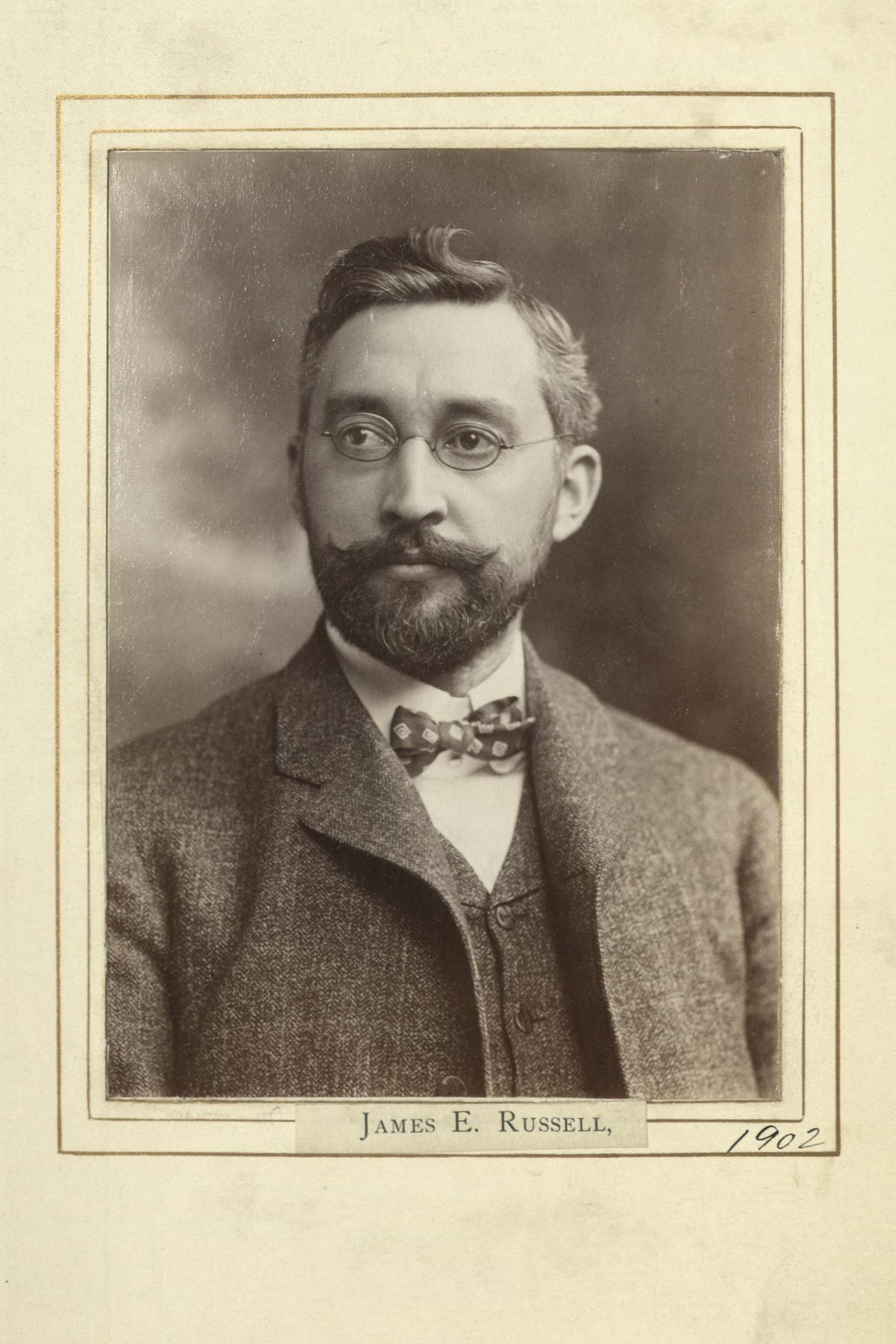 Member portrait of James E. Russell